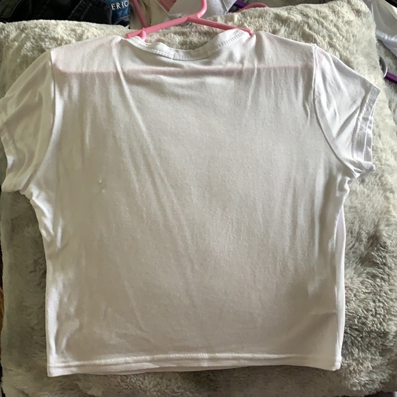 White crop top - Picture 3 of 3